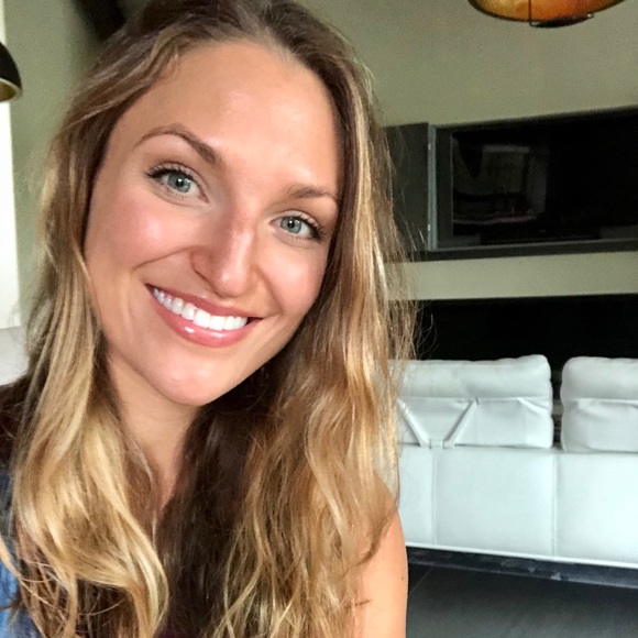 Meet your Posher, Devon - Picture 1 of 1